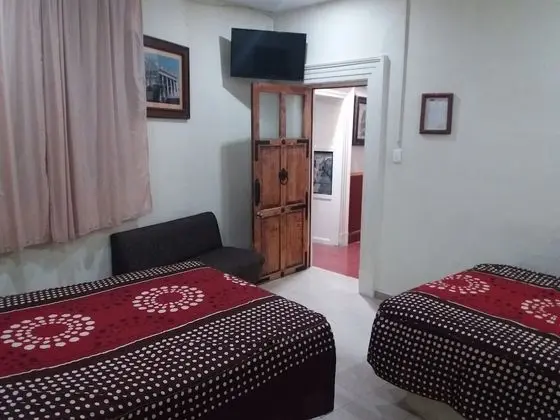 Economy Dört Kişilik Oda, Özel Banyo