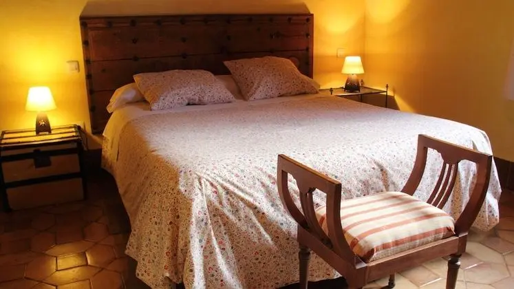 Tek Büyük Yataklı Oda (Habitacion 3)