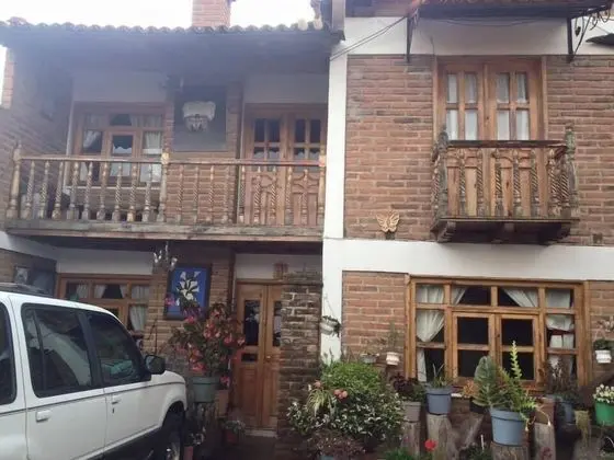 Basic Kulübe, 3 Yatak Odası, Küçük Mutfak