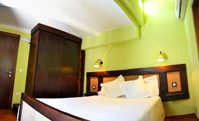 Tek Büyük Yataklı Oda, Balkon