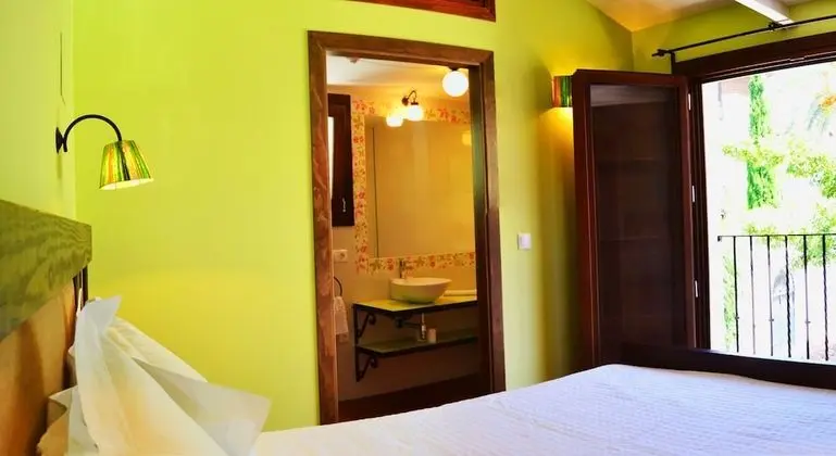 Tek Büyük Yataklı Oda, Balkon