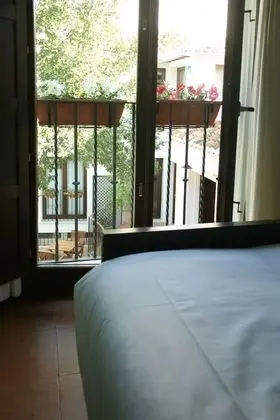 Tek Büyük Yataklı Oda, Balkon