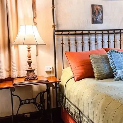 Süit, 1 Büyük (Queen) Boy Yatak, Şömine