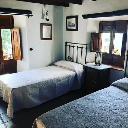 Tek Büyük veya İki Ayrı Yataklı Oda