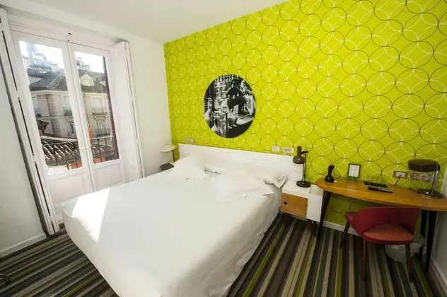 Superior Tek Büyük veya İki Ayrı Yataklı Oda, Balkon