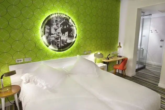 Superior Tek Büyük veya İki Ayrı Yataklı Oda, Balkon