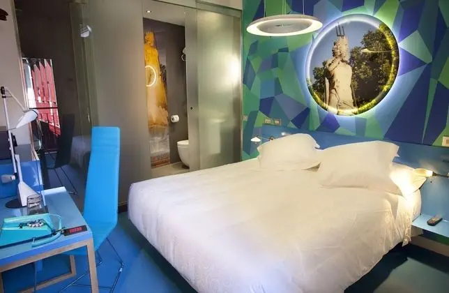 Tek Büyük Yataklı Oda, 1 Çift Kişilik Yatak (Non opening windows)