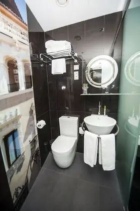 Tek Büyük Yataklı Oda, 1 Çift Kişilik Yatak (Non opening windows)