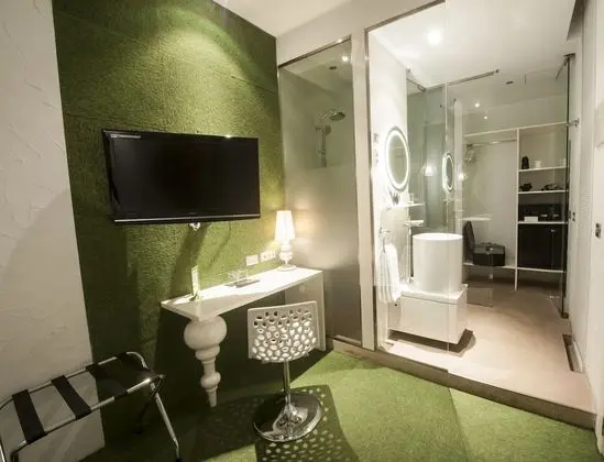 Tek Büyük Yataklı Oda, 1 Çift Kişilik Yatak (Non opening windows)