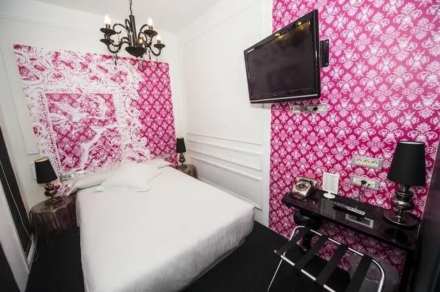 Tek Kişilik Oda (Non opening windows)