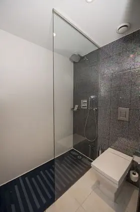 Superior Oda, Balkon