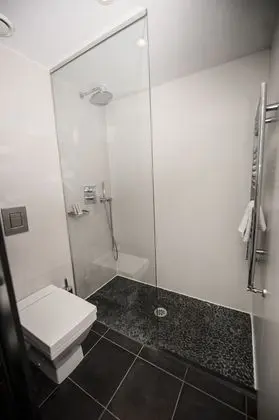 Superior Oda, Balkon