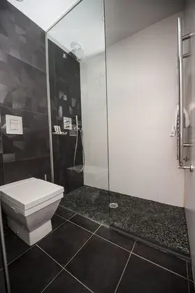 Superior Oda, Balkon