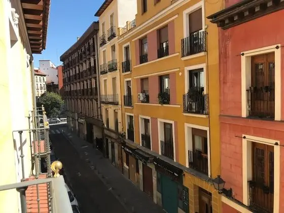 Superior Oda, Balkon