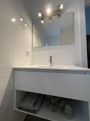 İki Ayrı Yataklı Oda, Banyolu/Duşlu