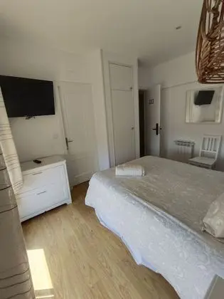 Tek Büyük Yataklı Oda, Banyolu/Duşlu