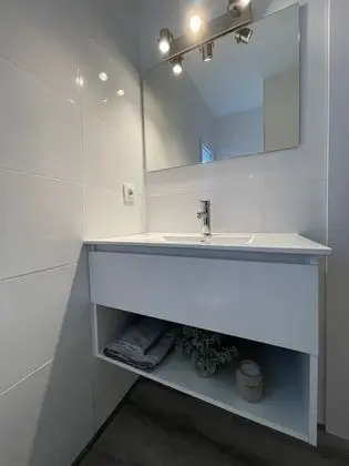 Tek Büyük Yataklı Oda, Banyolu/Duşlu