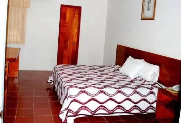 Basic Tek Kişilik Oda, 1 Tek Kişilik Yatak, Sigara İçilmez