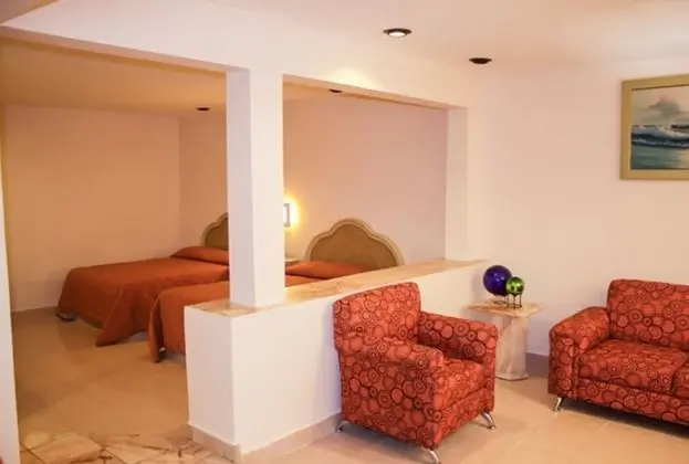 Deluxe Dört Kişilik Oda, 2 Çift Kişilik Yatak (Master Suite)