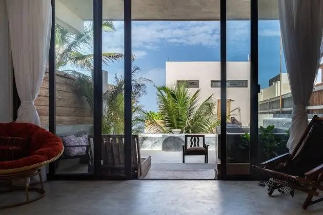 Deluxe Oceanfront  king size bed with plunge pool and terrace