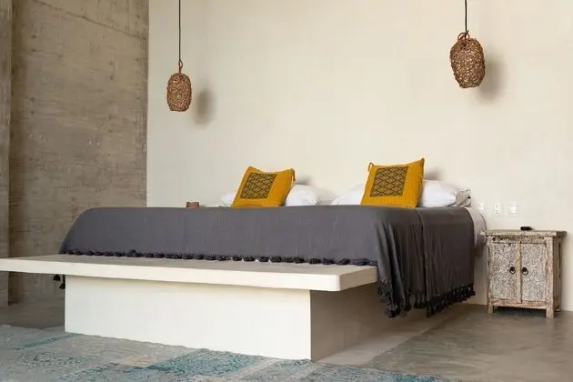 Deluxe Oceanfront  king size bed with plunge pool and terrace