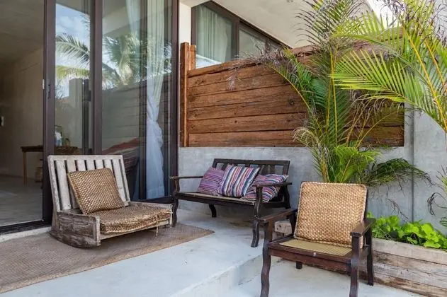 Deluxe Oceanfront  king size bed with plunge pool and terrace