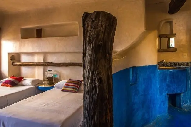 Room with Partial Ocean View two double beds (TWIN)