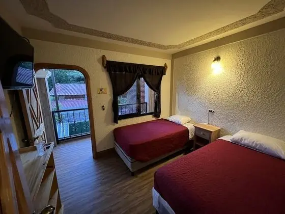 Basic İki Ayrı Yataklı Oda