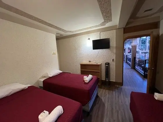 Family Üç Kişilik Oda