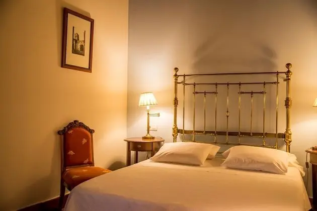 Tek Büyük Yataklı Oda (M)