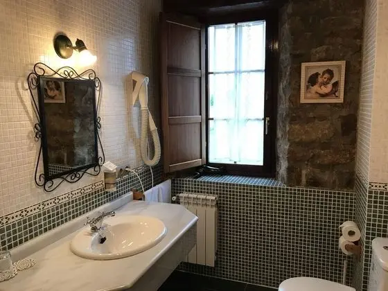 Standard Tek Büyük veya İki Ayrı Yataklı Oda