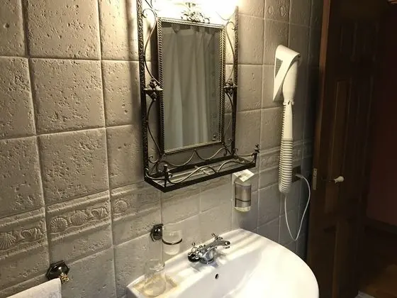 Standard Tek Büyük veya İki Ayrı Yataklı Oda