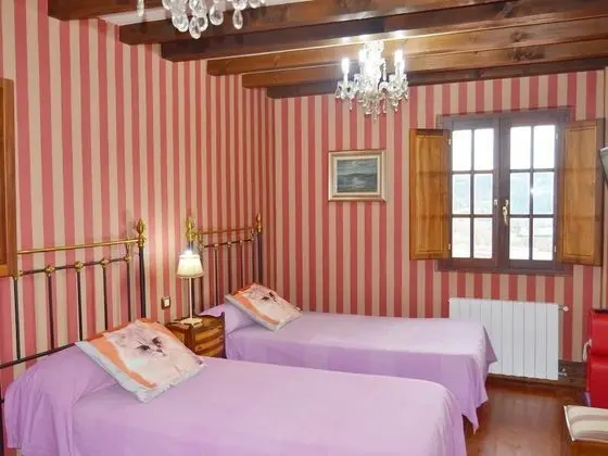 İki Ayrı Yataklı Oda, Banyolu/Duşlu