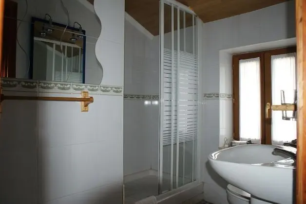 Tek Büyük veya İki Ayrı Yataklı Oda, Özel Banyo