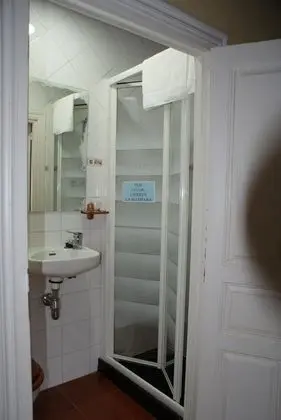 Tek Büyük Yataklı Oda, Banyolu/Duşlu