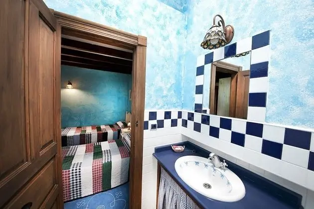 Tek Büyük veya İki Ayrı Yataklı Oda, Özel Banyo