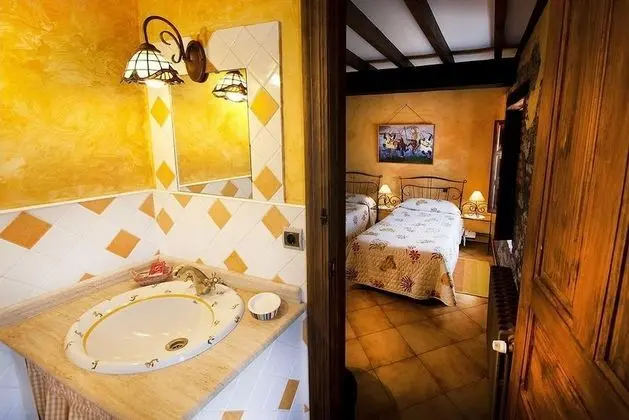 Tek Büyük veya İki Ayrı Yataklı Oda, Özel Banyo