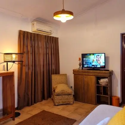 Üç Kişilik Oda