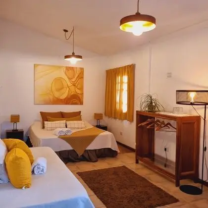 Üç Kişilik Oda