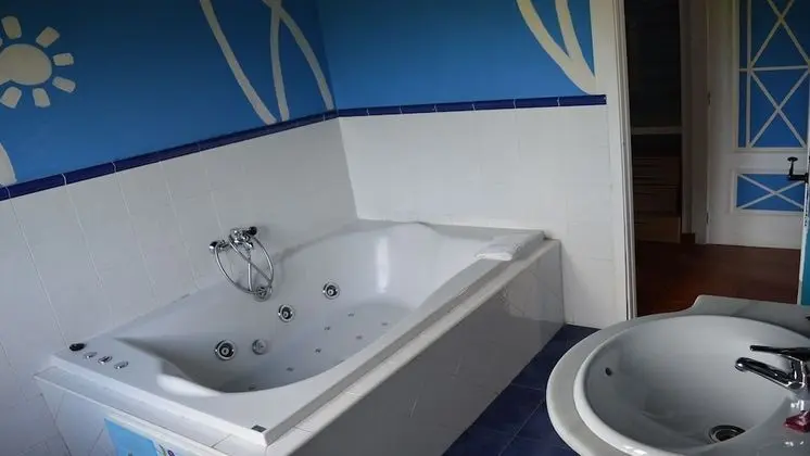 Superior Tek Büyük Yataklı Oda, Sıcak Su Havuzu