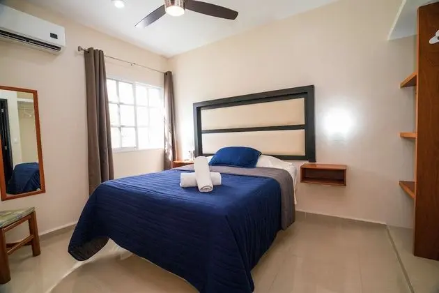 Deluxe Flamingo Suite