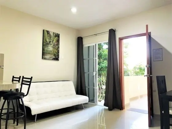 Deluxe Flamingo Suite