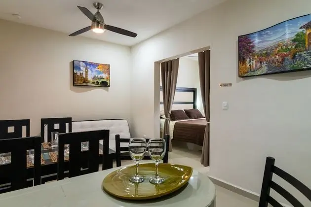 Traditional Flamingo Suite