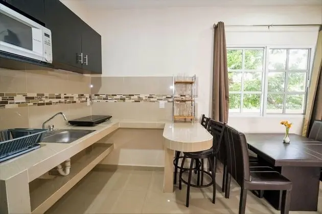 Traditional Flamingo Suite