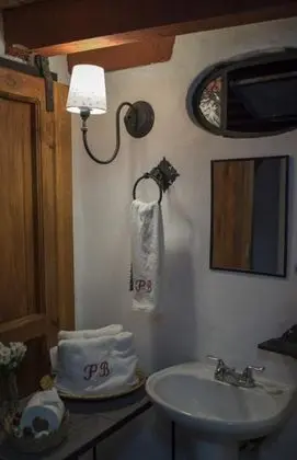 Basic Tek Büyük Yataklı Oda