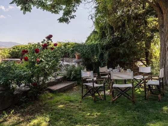 Tek Büyük veya İki Ayrı Yataklı Oda, Özel Banyo, Dağ Manzaralı