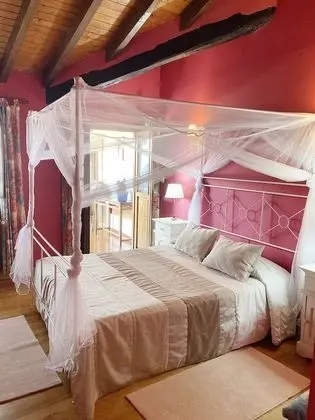 Deluxe Tek Büyük Yataklı Oda, 1 Büyük (Queen) Boy Yatak, Balkon, Bahçe Manzaralı