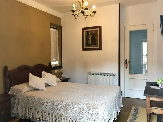 Tek Büyük veya İki Ayrı Yataklı Oda