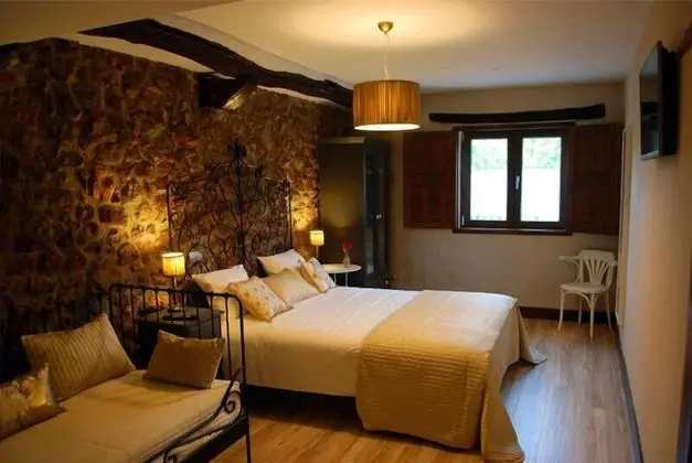 Tek Büyük Yataklı Oda, Bahçe Manzaralı (Dorada)