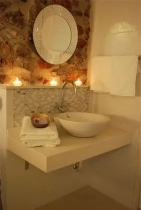 Tek Büyük Yataklı Oda (Blanca)